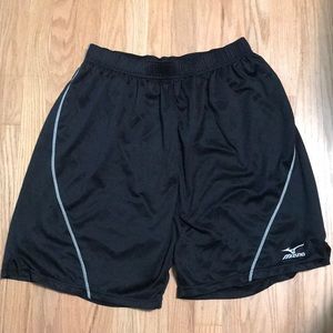 Mizuno athletic shorts size Medium